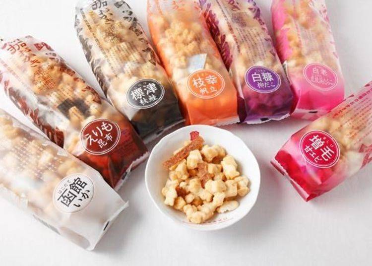 ▲"Hokkaido pioneer rice crackers" (about 170 grams, 440 yen each). In the dish "Masuke" (boiled) sweet shrimp is used. These crackers have a particularly dark color and make a terrific snack.