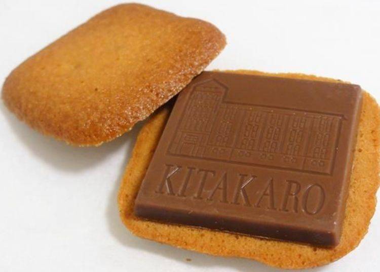 ▲See the design of The Sapporo Honkan exterior right in the chocolate!