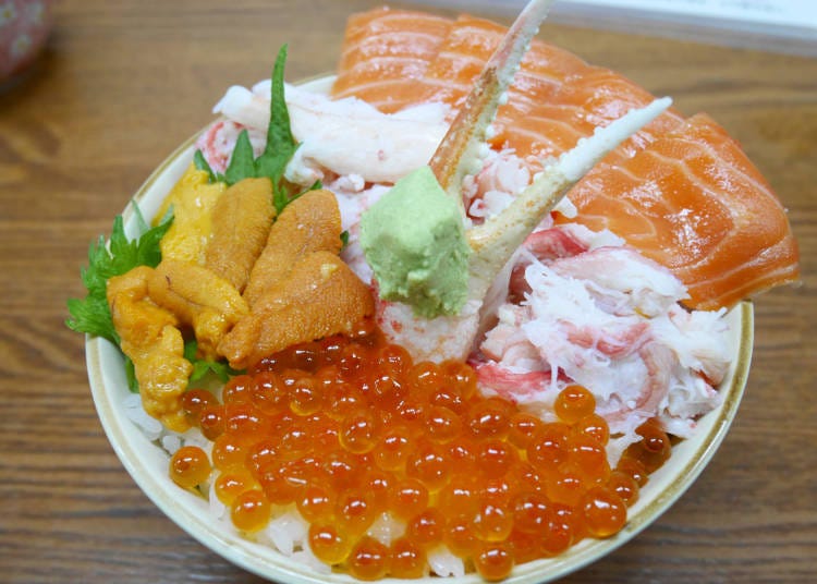 ⑤因為位處港口所以美味更升級！「壽司、海鮮丼」