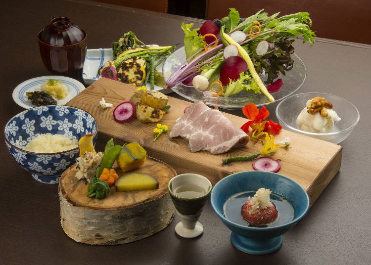 Fresh Ingredients Made into a Delicate Dish at Robata Niseko Naniwatei