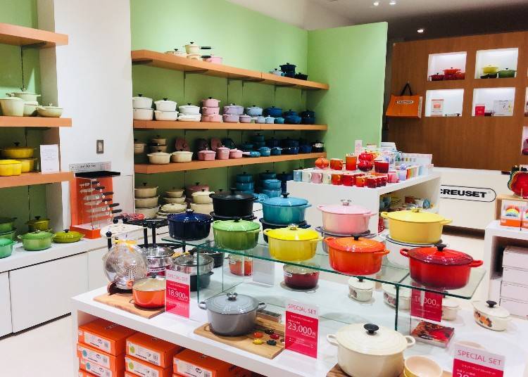 Le Creuset, popular for its durable and colorful cookware, is located on the first floor of the Clover Mall. There are also many specialty shops