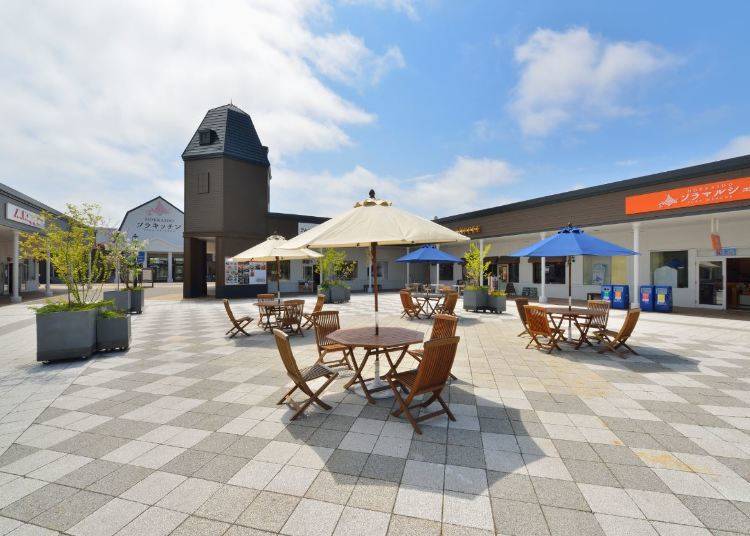 Mitsui and Chitose Outlet Malls 