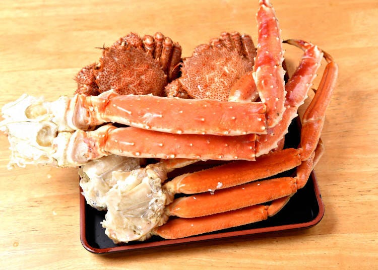 可根据自己的喜好从北海道毛蟹、松叶蟹、北海道帝王蟹3种中自由组合。