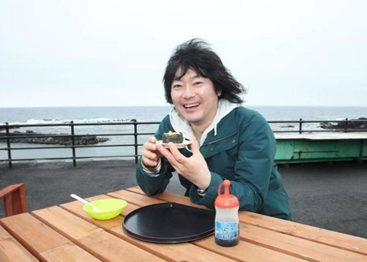 ▲테라스 좌석에 앉아 바로 시식해 보자!