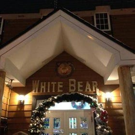 Pension New White Bear (Hostel)