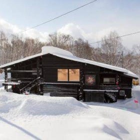 新雪谷後鄉村山林小屋 (經濟型)