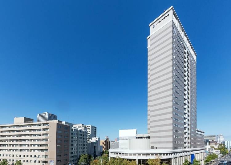 9)ホテルマイステイズプレミア札幌パーク:市街地の中で豊かな自然を感じられる