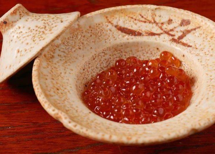 The salmon roe is marinated in soy sauce, but it has a light and elegant taste. We had a little and saved the rest to put in the salmon nabe