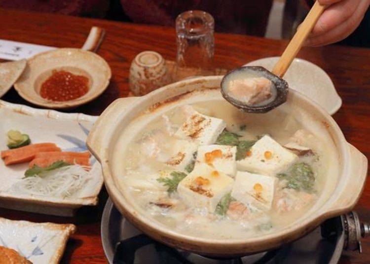 당연하지만 집에서 만드는 이시카리나베와 전혀 다르다! 너무 맛있어 젓가락이 멈춰지지 않는다