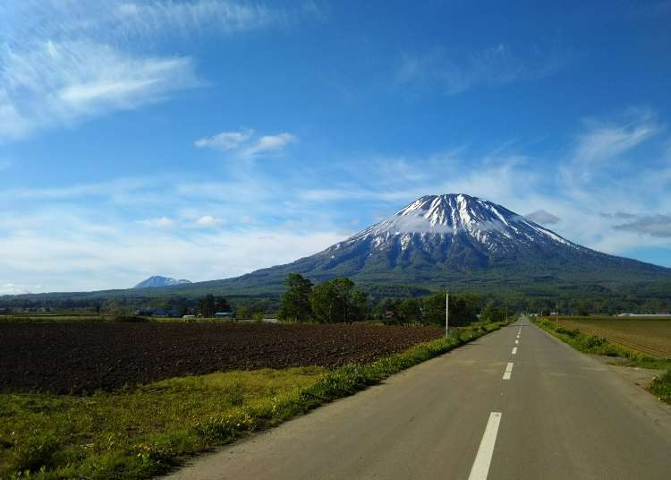 一度は見たい美しさ！北海道にある「富士山そっくりな山」5つ