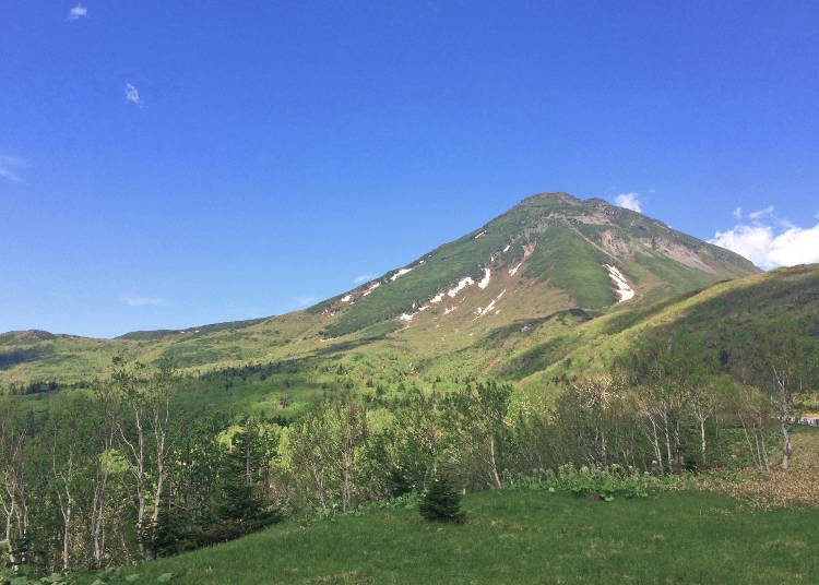 3. Mt. Rausudake: World Natural Heritage site and main peak of Shiretoko