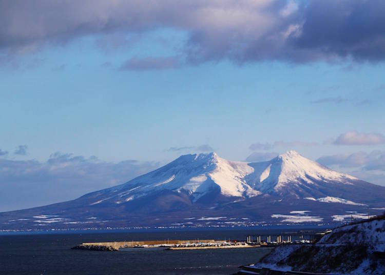 5. Mt. Komagatake: Hokkaido Mount Fuji transformed into a horse