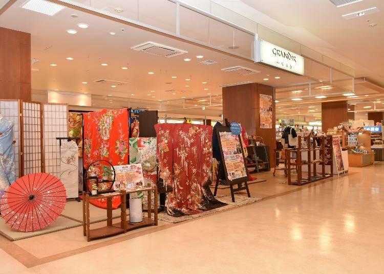 函館機場內推薦店家②可以穿上和服拍攝紀念照片的「GRANDIR」