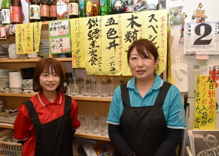 2. Asaichi-no-Ajidokoro Chamu: Transparent fresh squid sashimi!