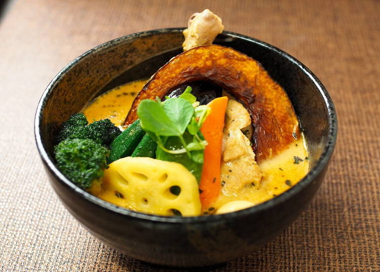 Chicken Vegetable Curry: 1,300 yen (tax included)