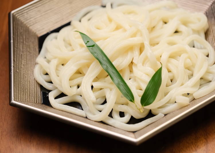 締めのうどん(税別350円)。写真のセットは2人前(写真はイメージです)