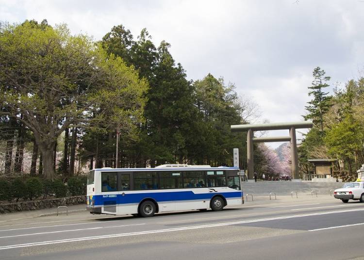 3.삿포로 시내와 근교에 있는 관광 명소를 버스로 둘러보는 ‘1일 노리호다이킵뿌(1일 무제한 패스)’