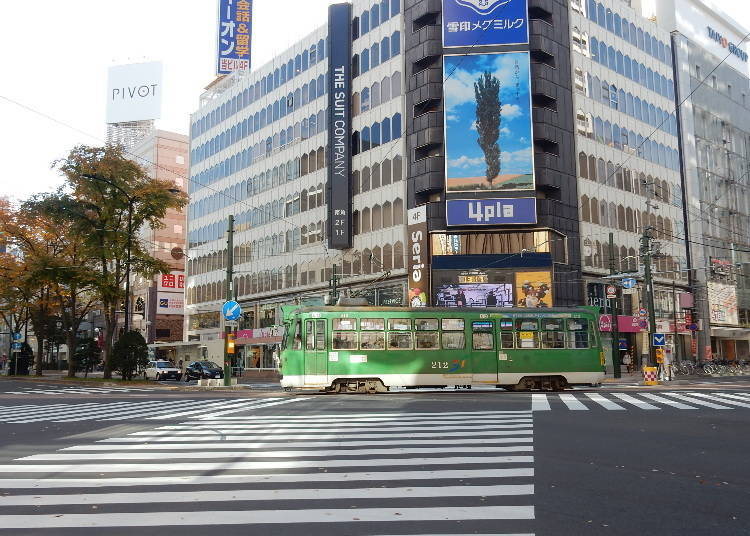 6. 乘坐市電悠閒漫步札幌市中心「札幌市電週末假日一日券」、「路面電車一日乘車券」