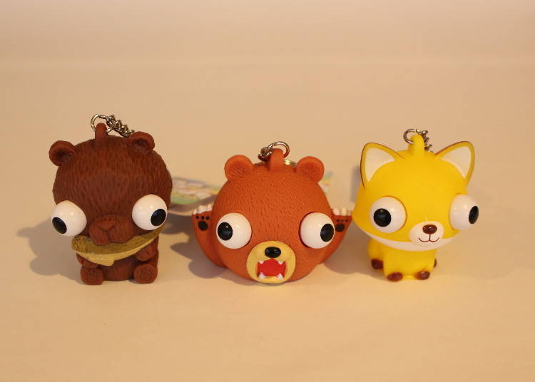 Hokkaido Limited Pop-Out Mascot Keychain - Carved Wooden Bear, Brown Bear, Fox 385 yen each