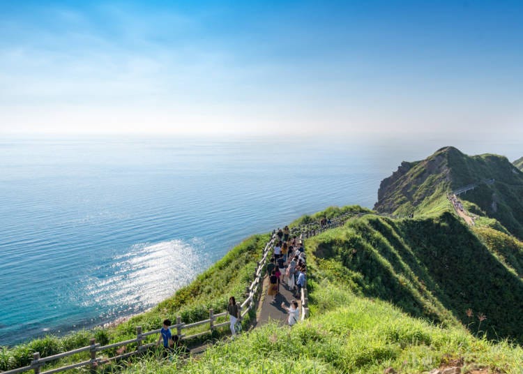 2．在北海道竟然有不輸給加勒比海島的美麗沙灘！