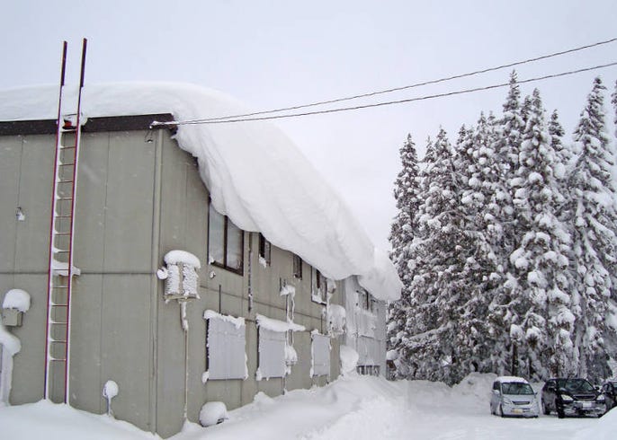 謎の爆音に飛び起きた 外国人が 日本の雪国 に暮らして驚いた5つのこと Live Japan 日本の旅行 観光 体験ガイド