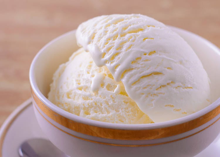 ■2：雪印パーラーで極上アイスを食べる