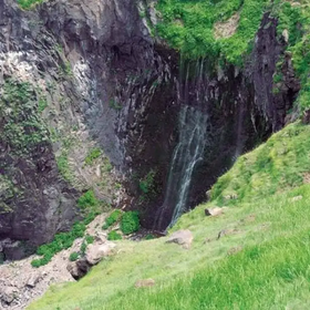 (A summer-only beauty) Furepe Falls