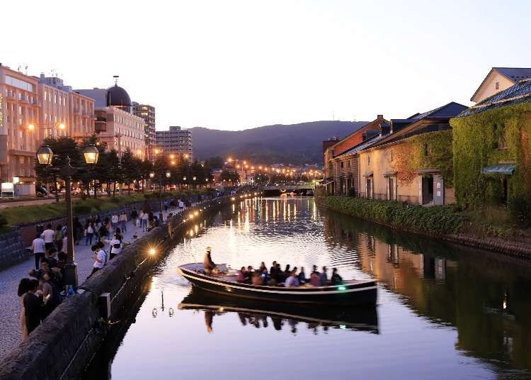 The Otaru Canal Cruise: Enjoy the Sea and Gorgeous Brick Buildings!