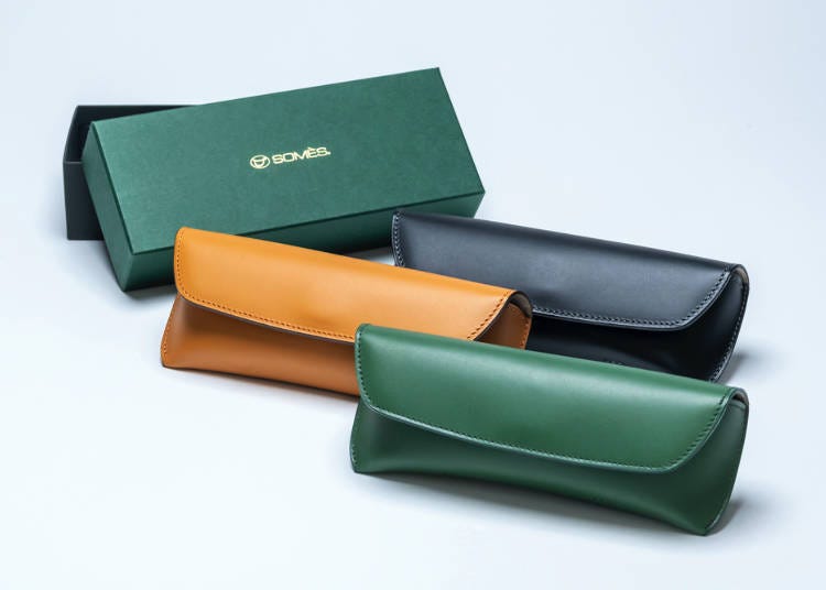 Andalusian Eyeglasses Case (product number AN-66 (8,800 yen each including tax