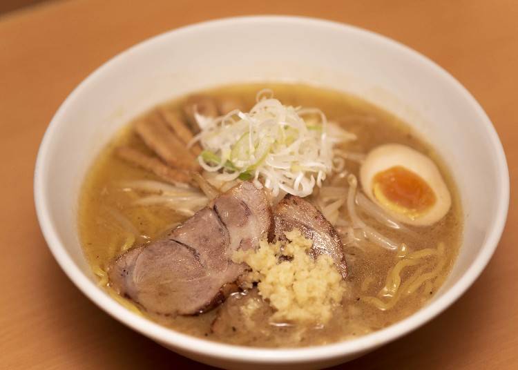 W Soup Miso Ramen (\850)
