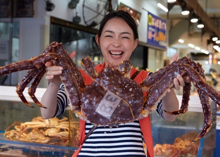 Feast on Hokkaido Crab! Expert Shares All About Where, When, and How to Eat Them