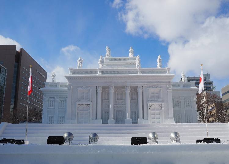 © Large Snow Sculpture / HBC Poland Square © Hokkaido Broadcasting 2020