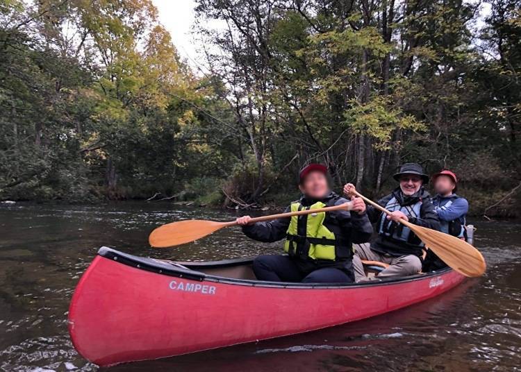 Canoeing on the Kushiro River (C) Mark Brazil