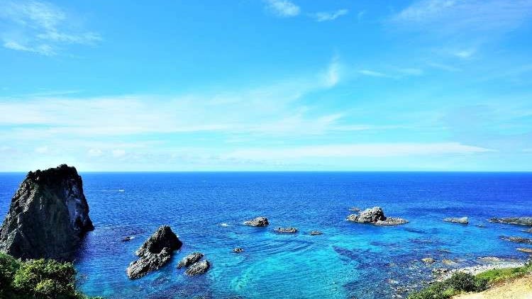 北海道夏季美景景点7选～走访知床、富良野等地的清澈海洋＆梦幻花园