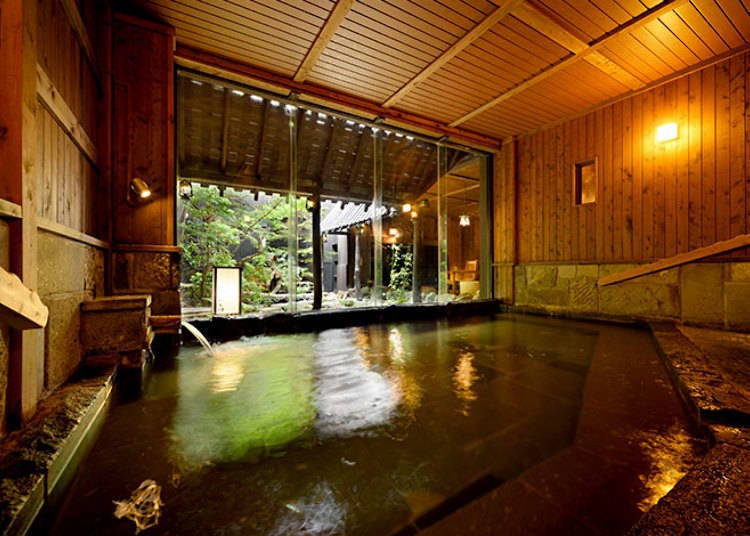 This public bath incorporates the culture of Otaru into its design. (Photo courtesy of CANAL SIDE HOTEL FURUKAWA)