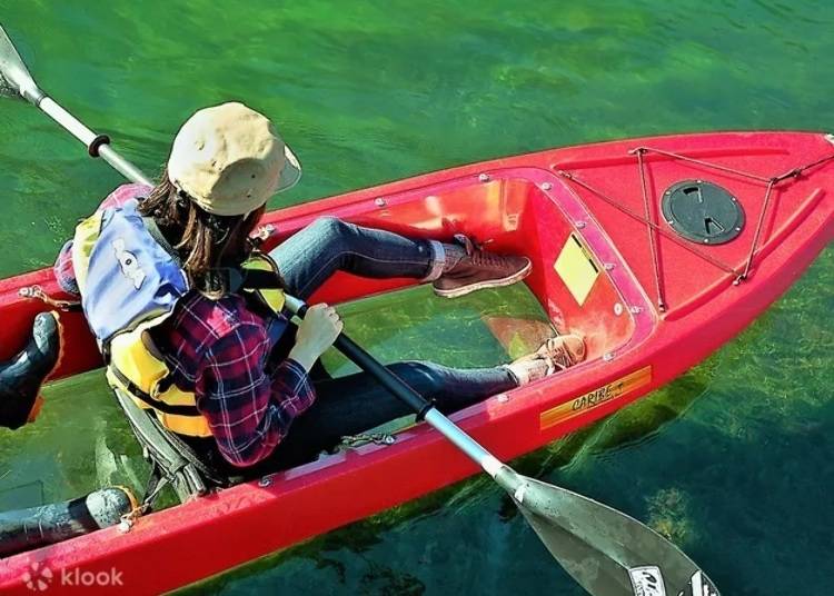 おすすめ①　「支笏湖クリアカヤック体験」で透き通る湖水の絶景に感動！