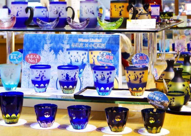 ▲日式樓層擺滿了融入日本文化的玻璃杯、食器、和風裝飾品等