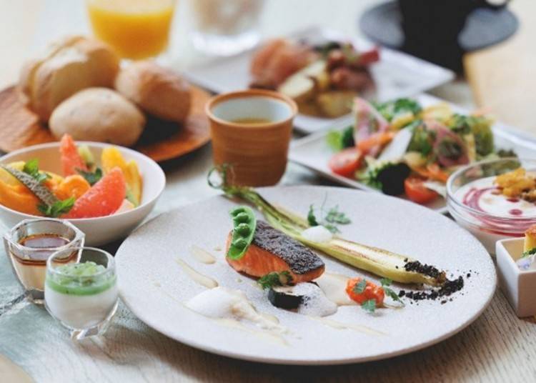 Pan-Seared Silver Salmon Vin Blanc Sauce