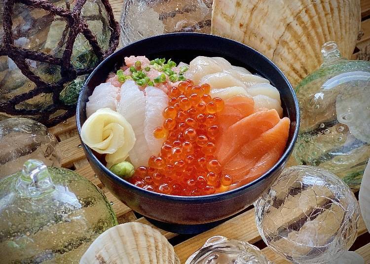 ▲自己動手做的豪華海鮮蓋飯