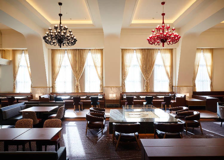 ▲구 오타루 상공회의소의 대회의실이었던 공간을 개조한 레스토랑