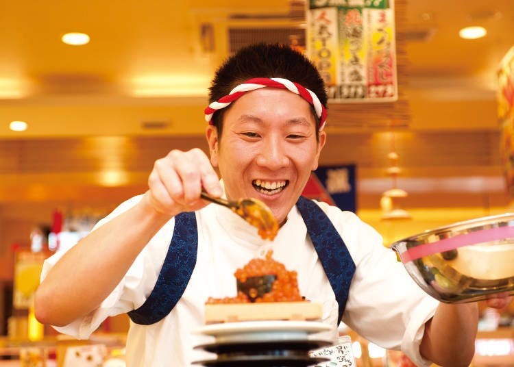 You can choose to have the staff's energetic call and drum performance with your order or not. Be sure to opt for the performance to enjoy the full experience! (Photo courtesy of Nagoyakatei)