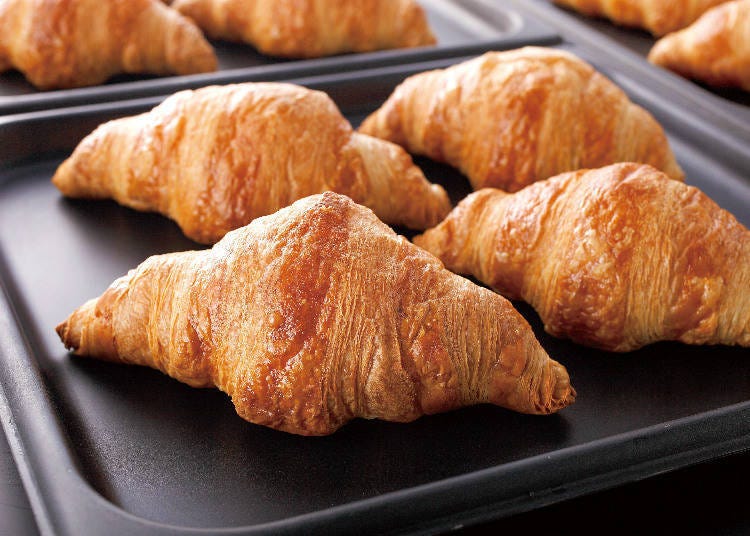 The Butter Croissants, baked in the store's own oven are made with 100% fermented butter, giving them a rich and fragrant buttery aroma. (Photo credit: Seicomart)