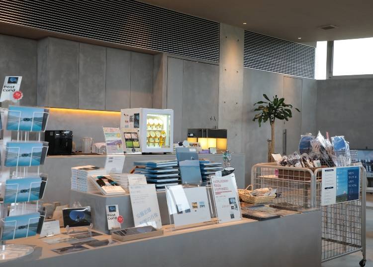 Indulge in Lavender Sweets and Exclusive Goods at Cafe and Store
