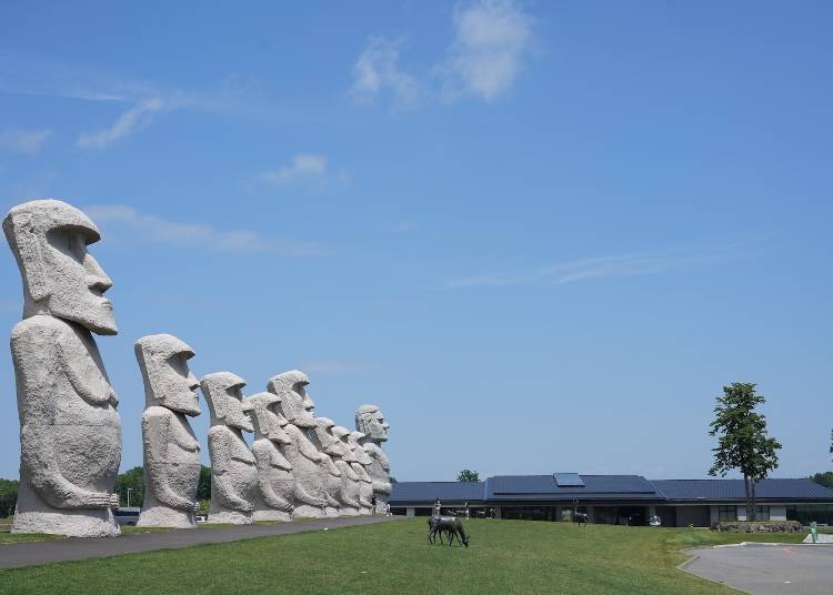 Explore the Other Monuments Across the Park!