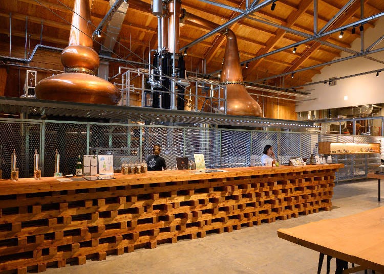 The Bar is Open to All - Tour Not Required!
