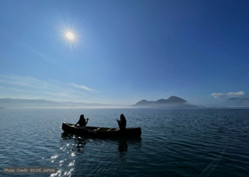 The Best Way to Visit Jozankei and Lake Toya from Sapporo: A Private Car Day Trip for Families and Seniors