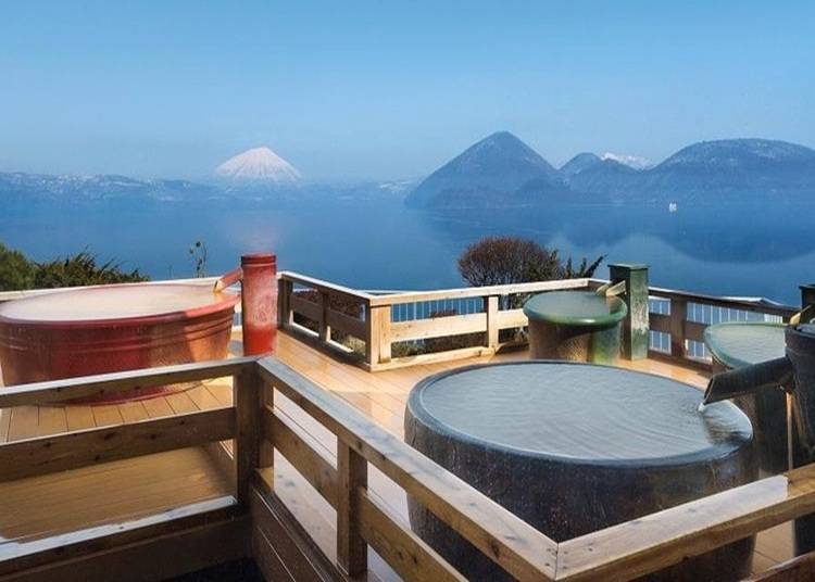 洞爺湖畔亭旅館露天風呂。圖片來源:樂天旅遊