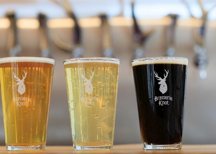 ▲From left to right: WIND, along with the seasonal brews HAOTO and YONAGI. ※Image is for illustrative purposes only.