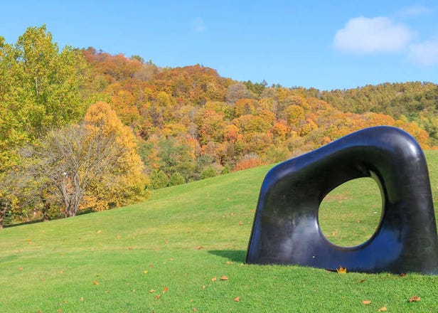Inside Arte Piazza Bibai: Kan Yasuda&rsquo;s Sculptures in a Former Hokkaido School