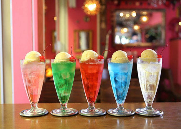 ▲Flavors (from left to right): Watermelon, melon, pomegranate, Blue Curaçao and mango